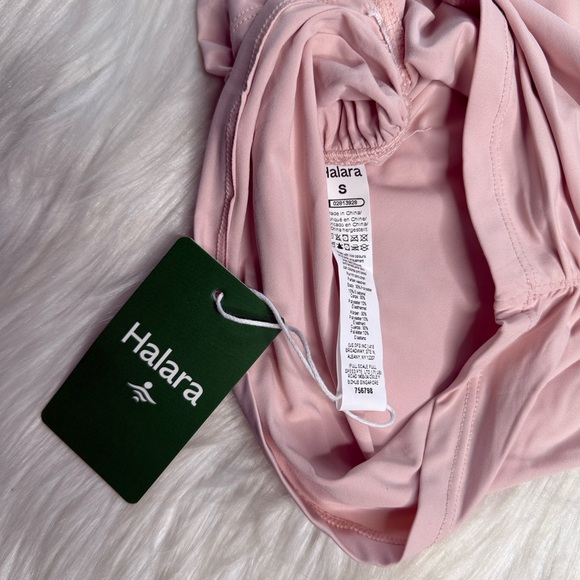 Halara Light Pink Ruched Racerback Yoga Tank - Picture 3 of 8